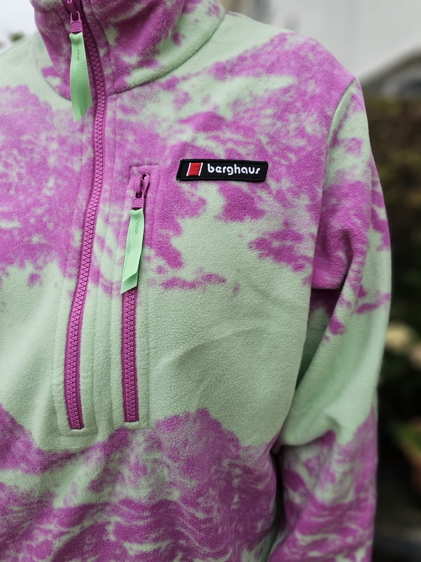 Berghaus Unisex Mountain Print Mint/Lilac Pullover 1/4 Zip Fleece Jumper - M/Medium