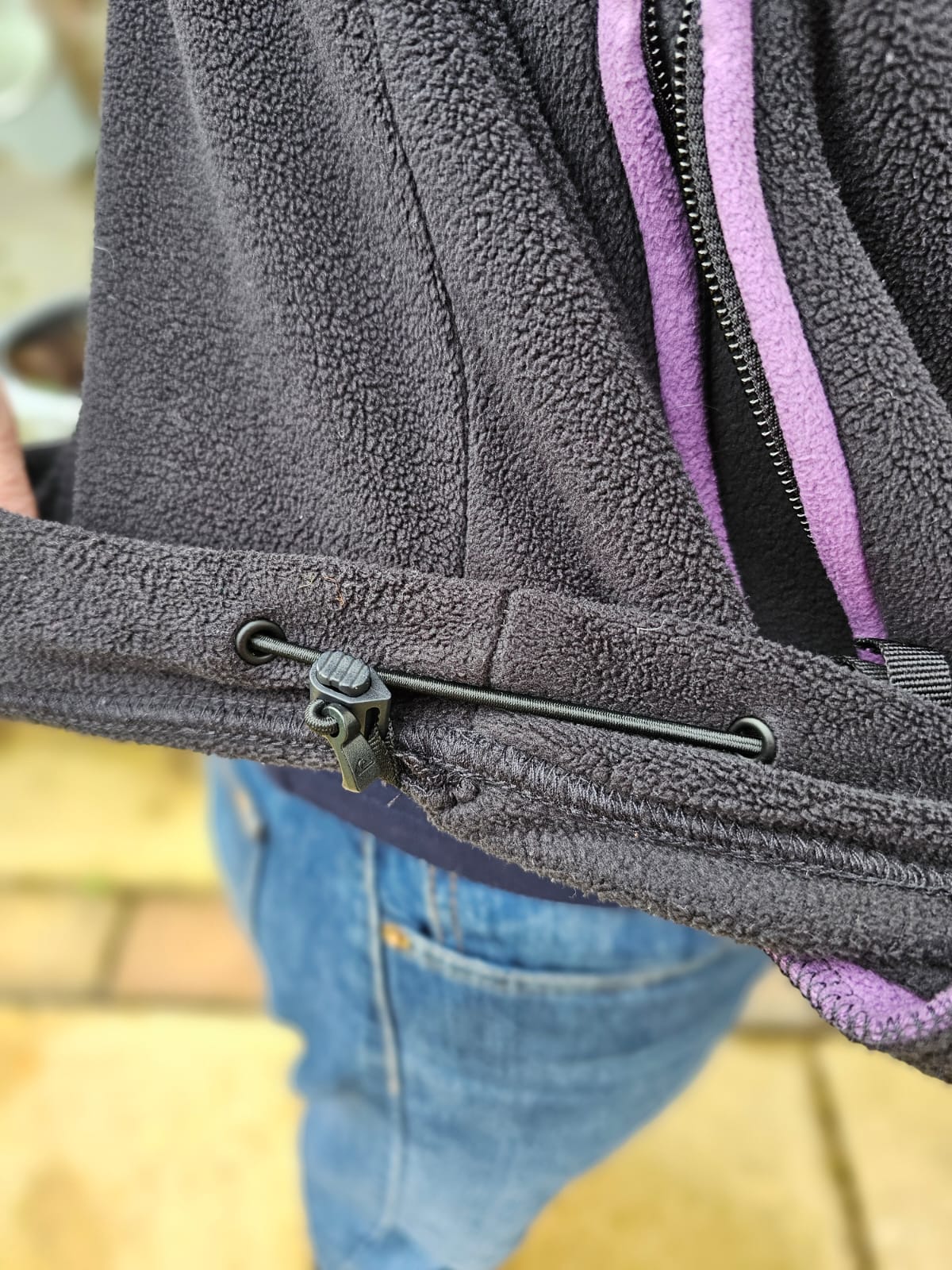 Mens Awesome Quiksilver Black 1/2 Zip Pullover Pattern Details Fleece Jumper - M/Medium