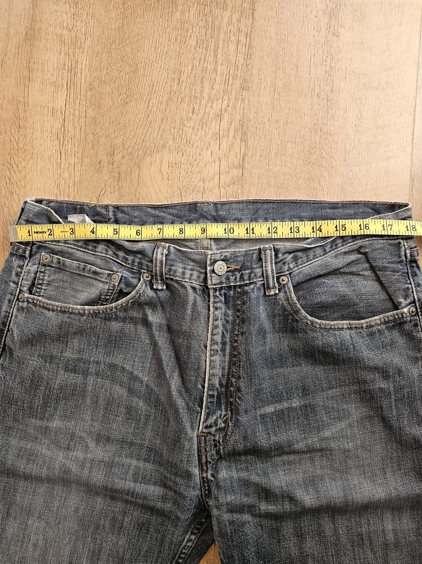 Levi's Blue Jeans 505 Regular Fit - W36/28L