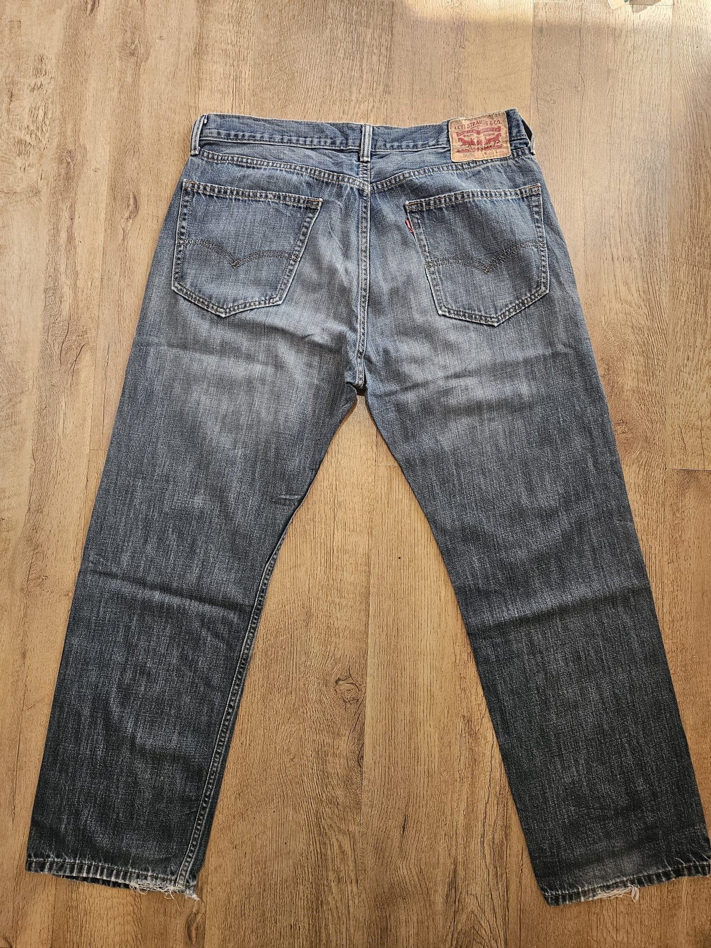 Levi's Blue Jeans 505 Regular Fit - W36/28L