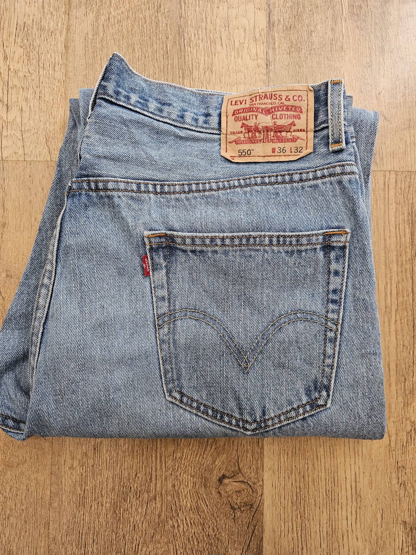 Levi's Blue Jeans 550 relaxed Fit - W36/31L