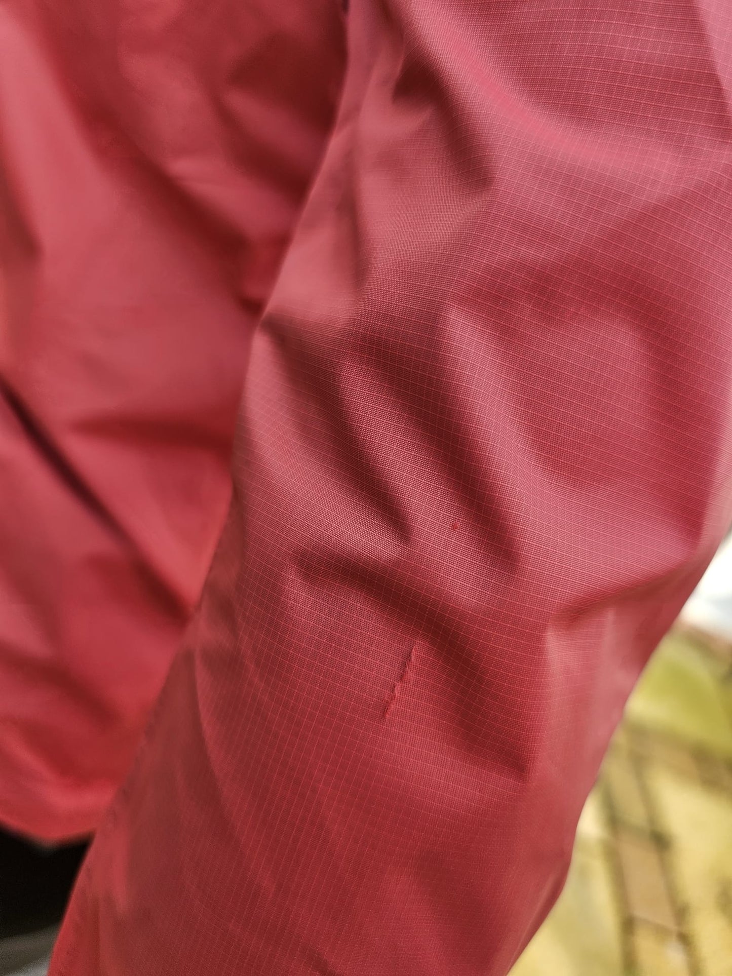 Womens Rab full zip hooded waterproof rain coat/jacket - UK 8 - Pinky/Red