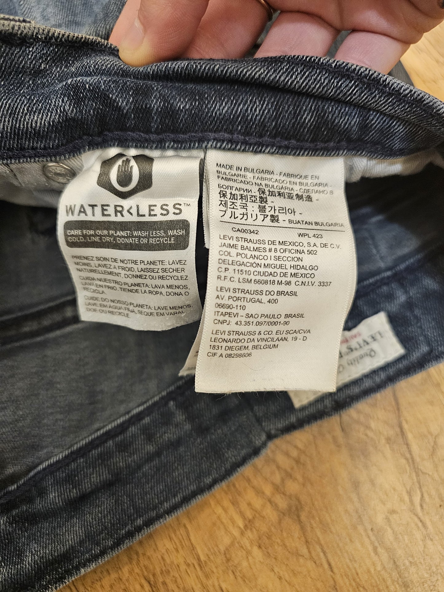 Levi's Blue Ripped Jeans 511 Slim Fit - W34/31L