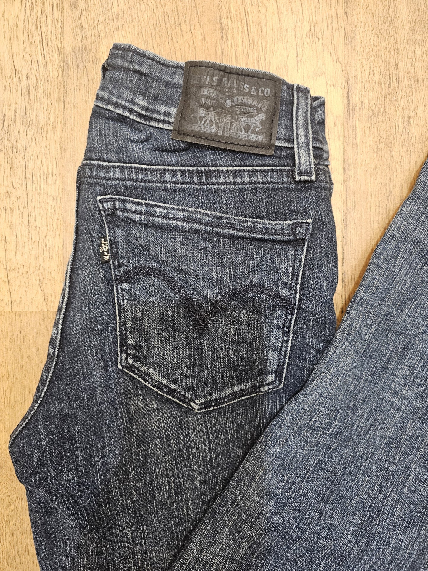 Levi's Women Blue Ripped Jeans 711 Skinny Fit - W24/27L (c. UK 6)