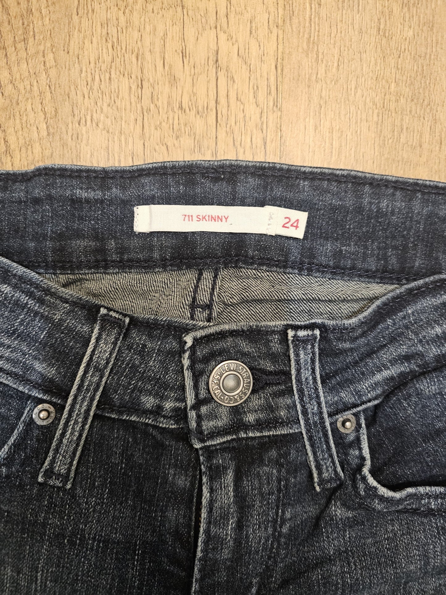 Levi's Women Blue Ripped Jeans 711 Skinny Fit - W24/27L (c. UK 6)