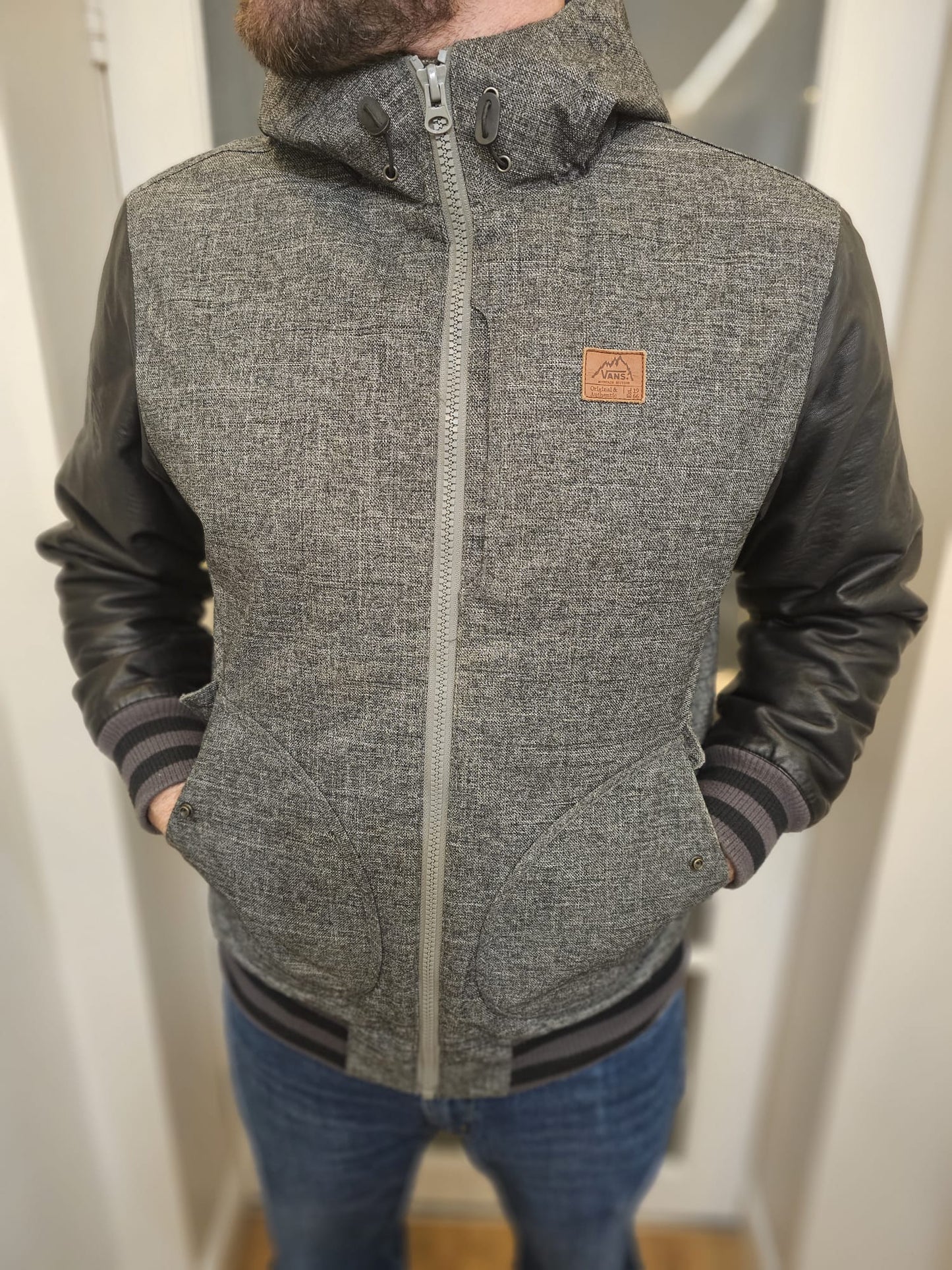 Awesome Vans Rutherford Mountain Edition Jacket Coat M/Medium