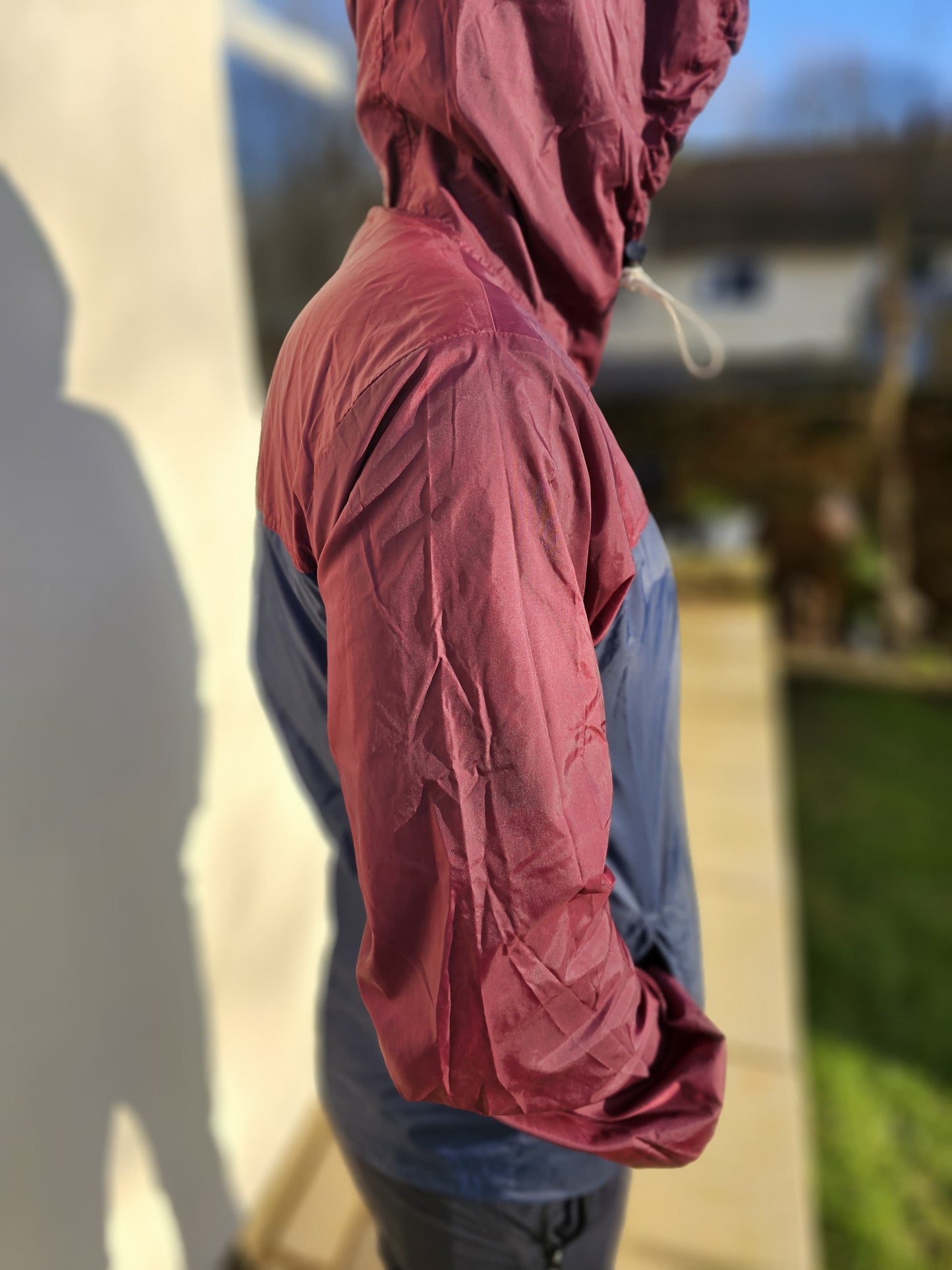 Awesome Obey Burgundy Windbreaker Rain Coat - L/Large