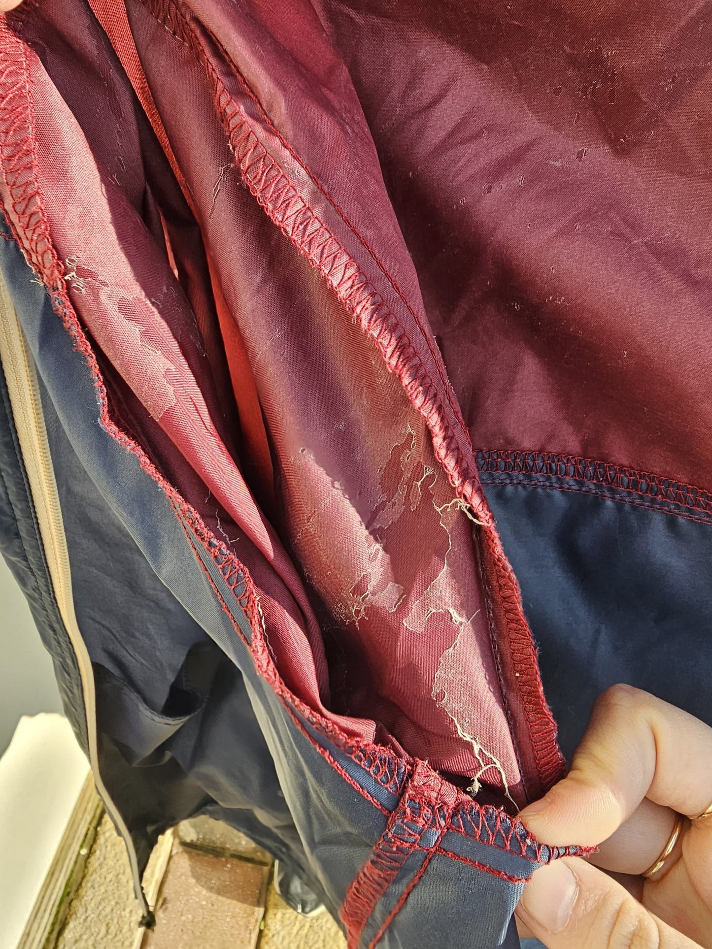 Awesome Obey Burgundy Windbreaker Rain Coat - L/Large