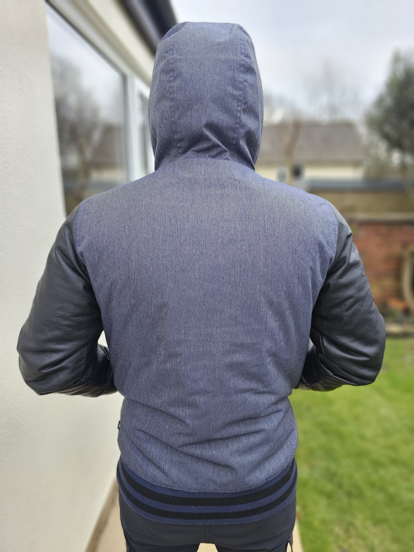 Awesome VANS Blue/Black Full Zip Hooded Coat/Jacket - M/Medium