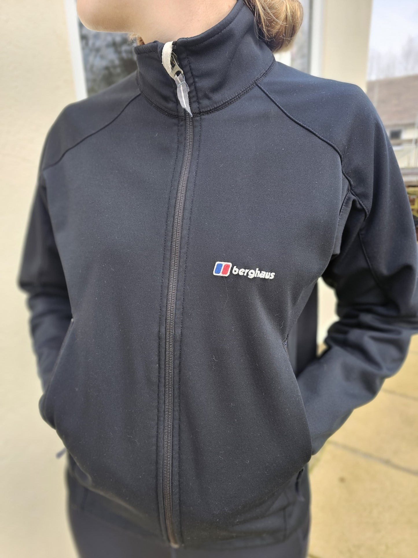 Berghaus Black Extrem Windstopper Soft Shell Style Full Zip Hiking Jacket - 10/M/Medium