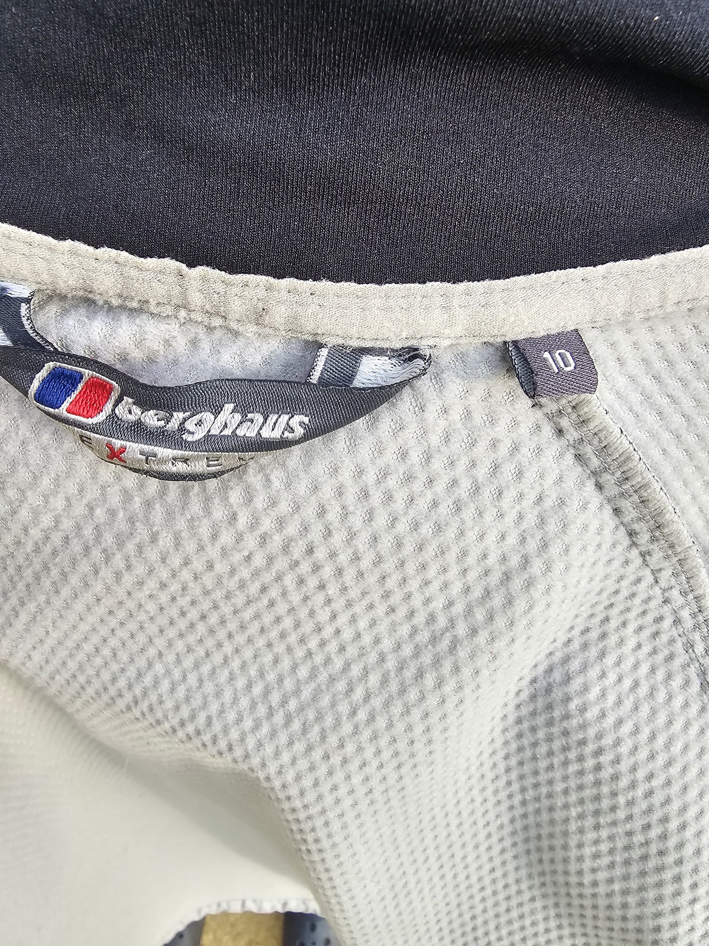 Berghaus Black Extrem Windstopper Soft Shell Style Full Zip Hiking Jacket - 10/M/Medium