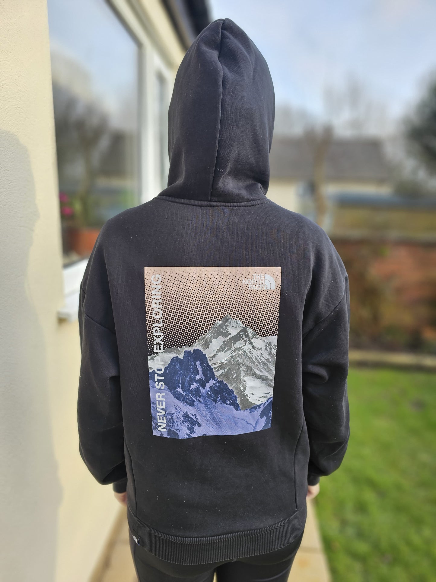 The North Face Womens Black Mountain Printed Hoodie - M/Medium