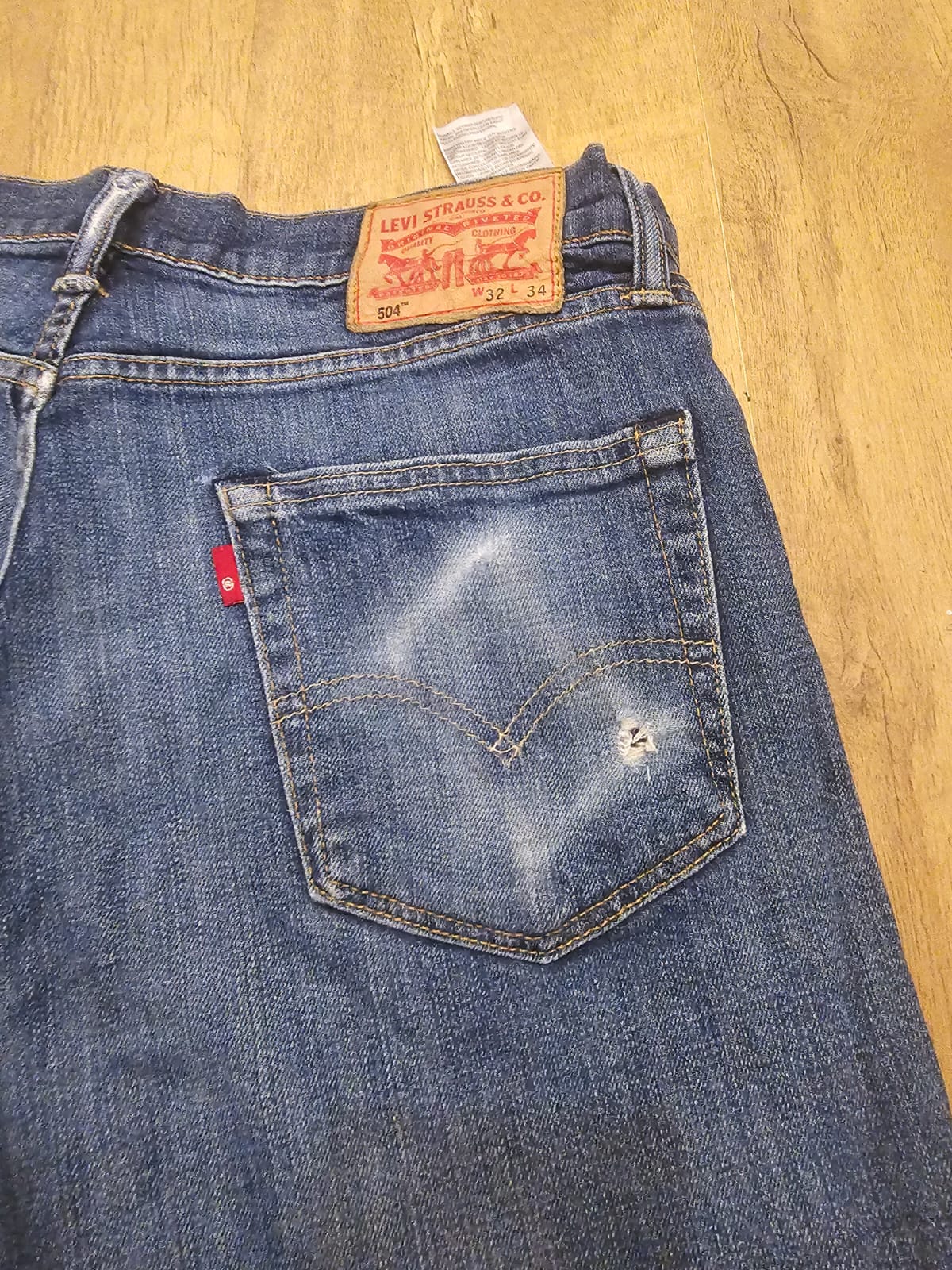 Levi's Blue Jeans Shorts Jorts 504 Regular Straight Fit- W32/11L