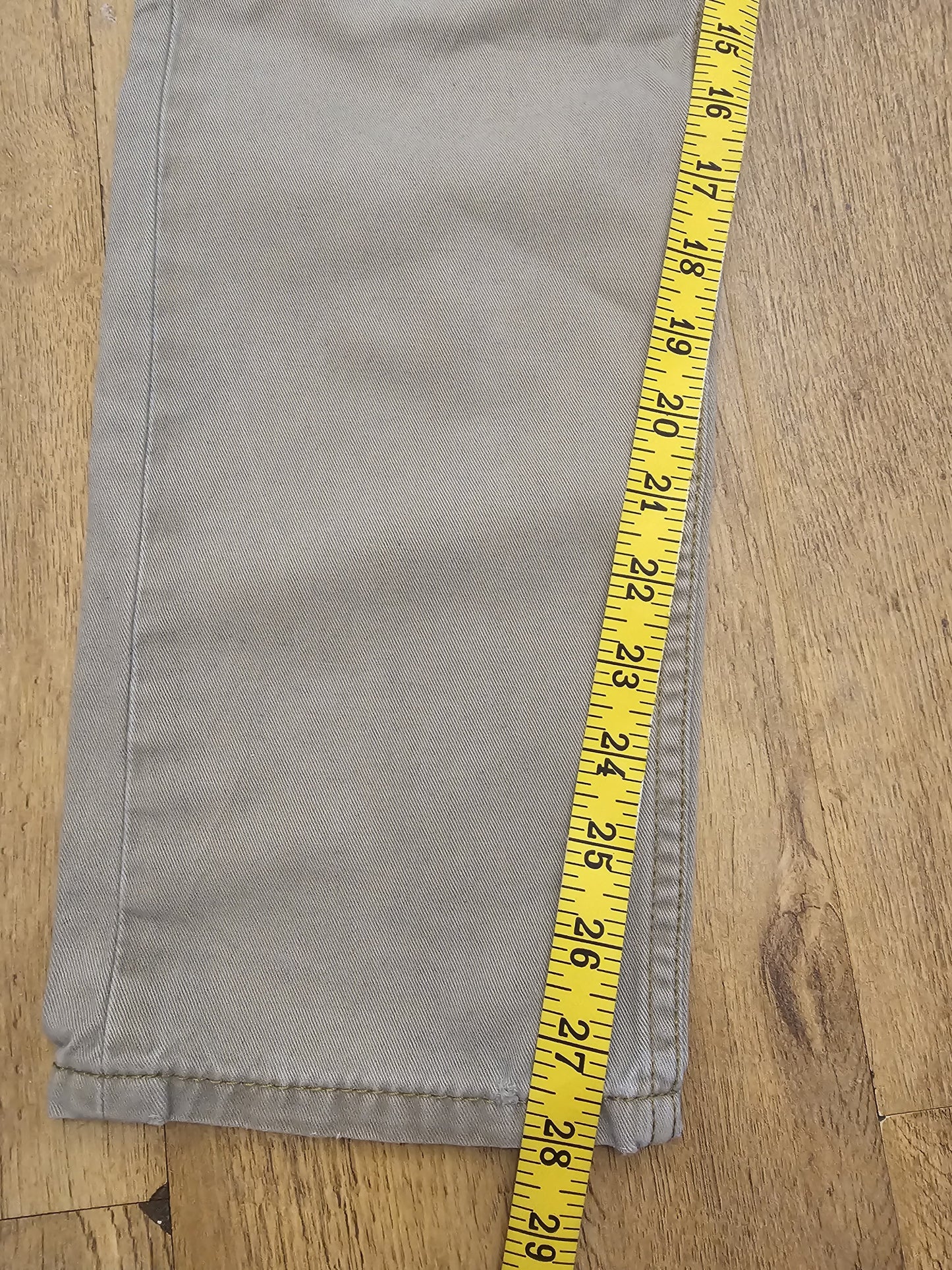 Levi's White Tabs Beige Jeans 508 Regular Taper Fit - W30/28L