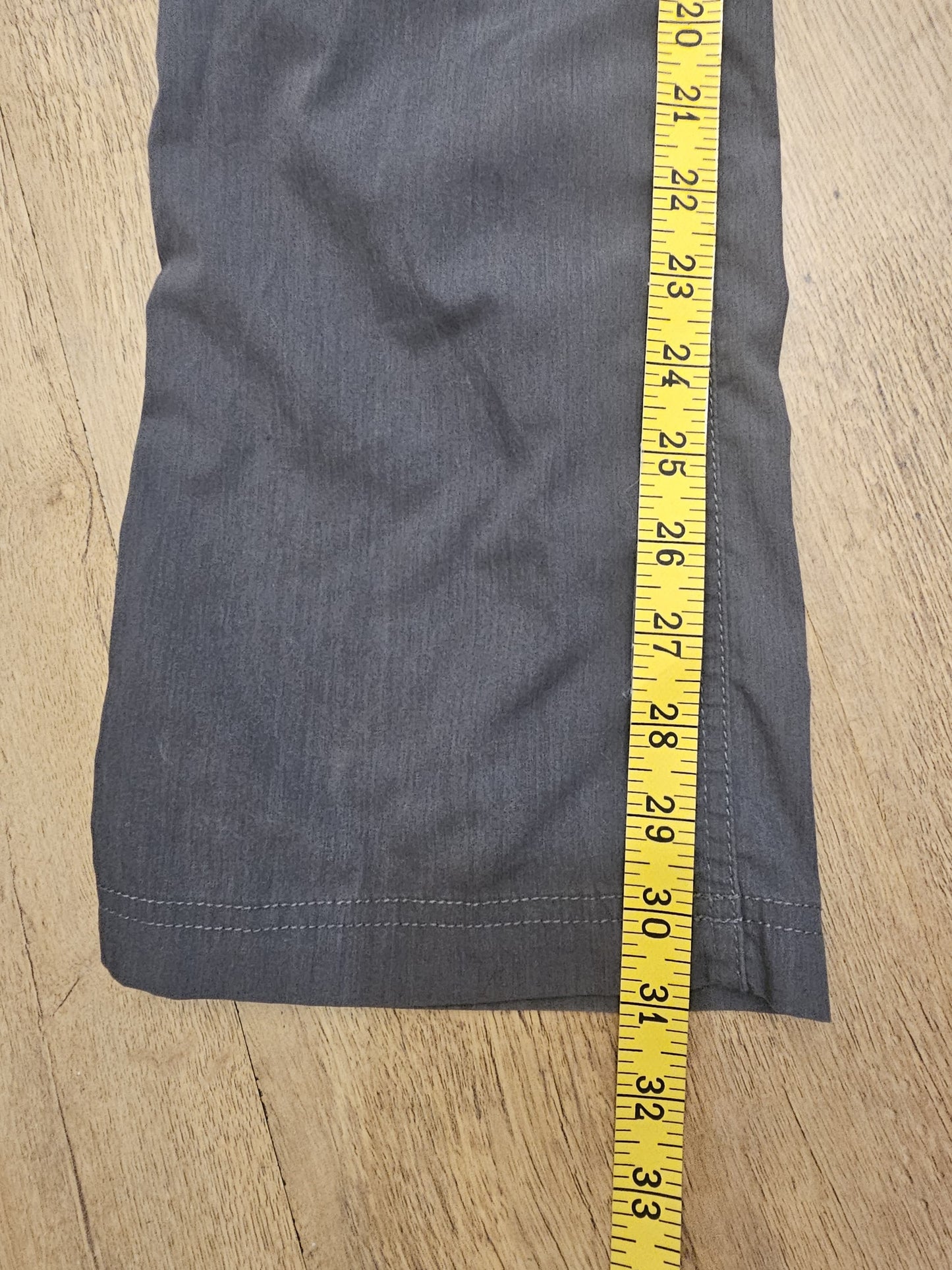 Berghaus Grey Hiking Trousers - UK 8 L31
