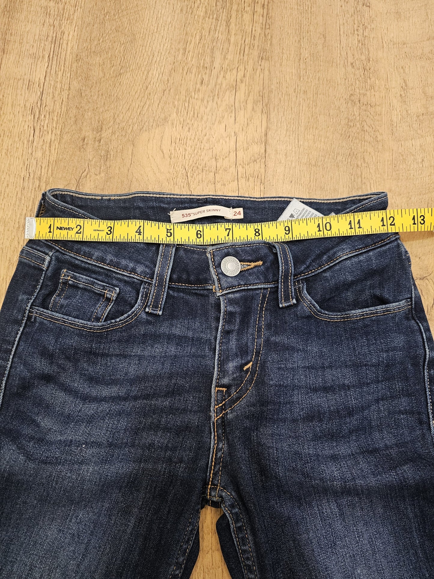 Levi's Womens Blue Jeans 535 Super Skinny Fit - W24/30L