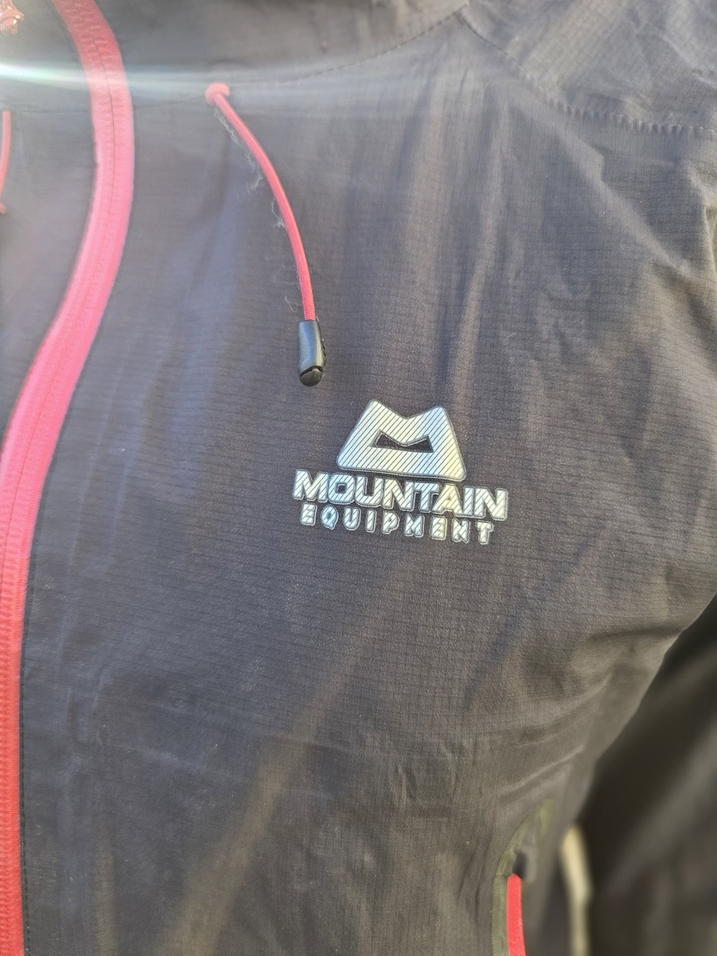 Mountain Equipment Hard Shell Gore-Tex Jacket Full Zip Peaked Jacket - Small/10