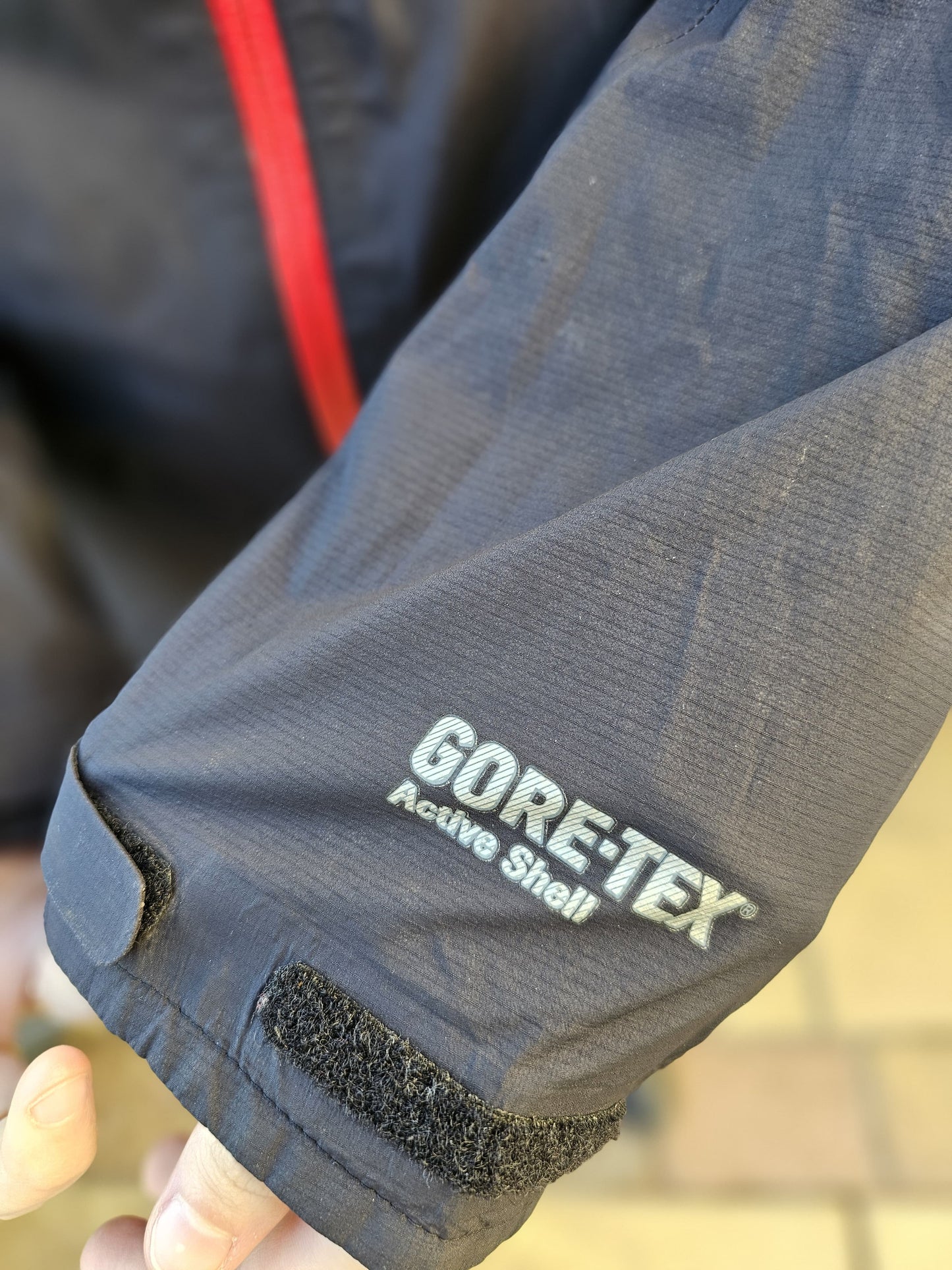 Mountain Equipment Hard Shell Gore-Tex Jacket Full Zip Peaked Jacket - Small/10