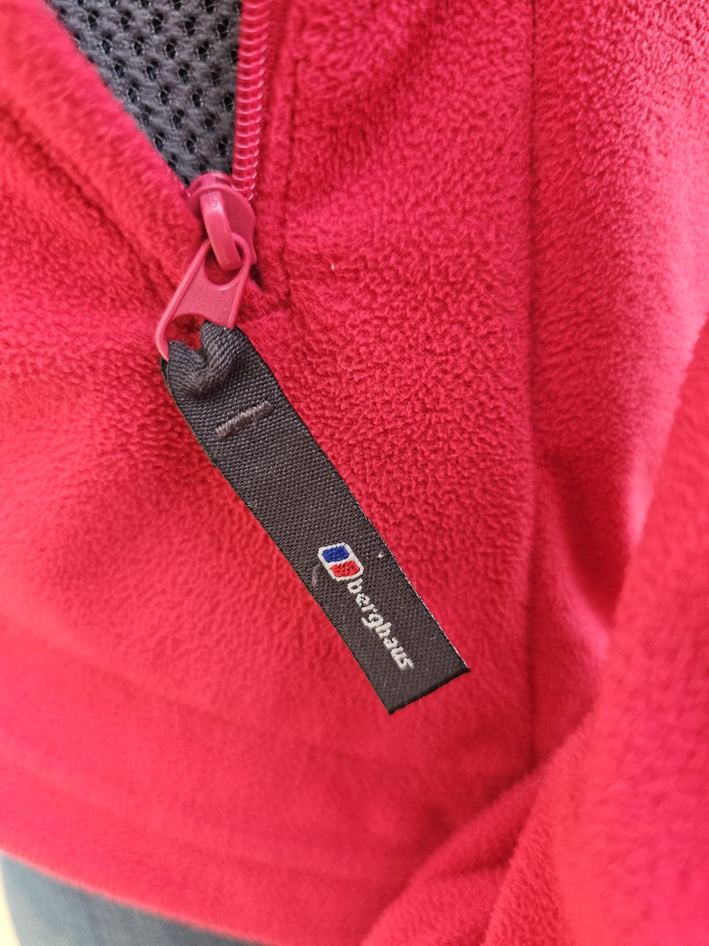 Berghaus Womens Full Zip Red Fleece Jacket UK - UK 12