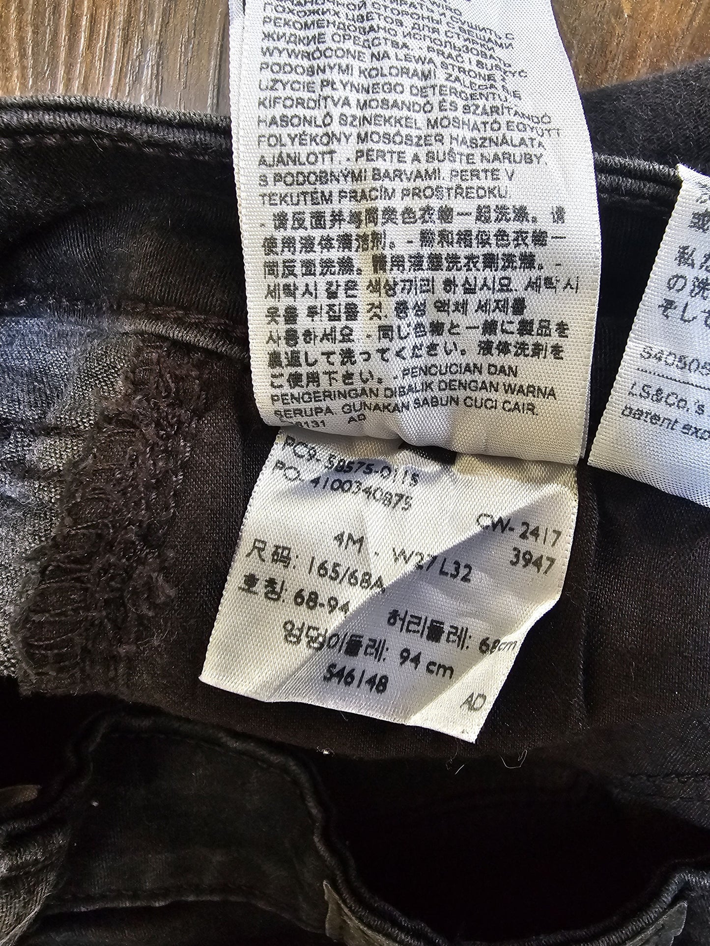 Levi's Womens Black Jeans Mid Rise Skinny Fit 4M W26/30L