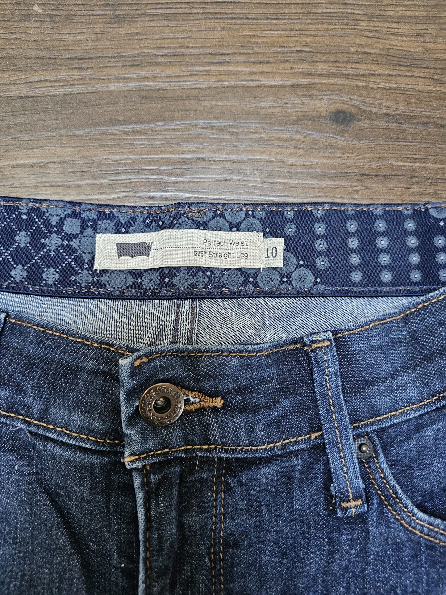 Levi's Womens Blue Jeans 525 Straight Leg 10S W32/30L