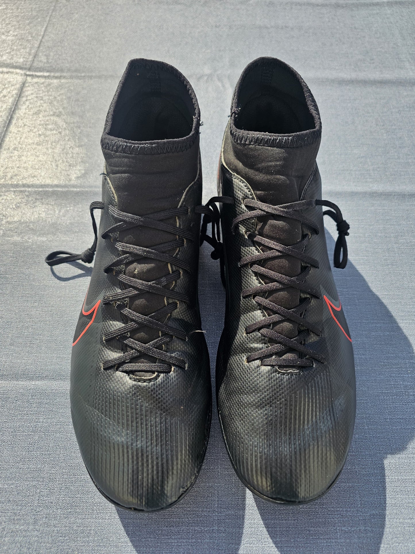Nike Mercurial Superfly 7 Club 8 - AT7949-060 Black X Chile Red Football Boots