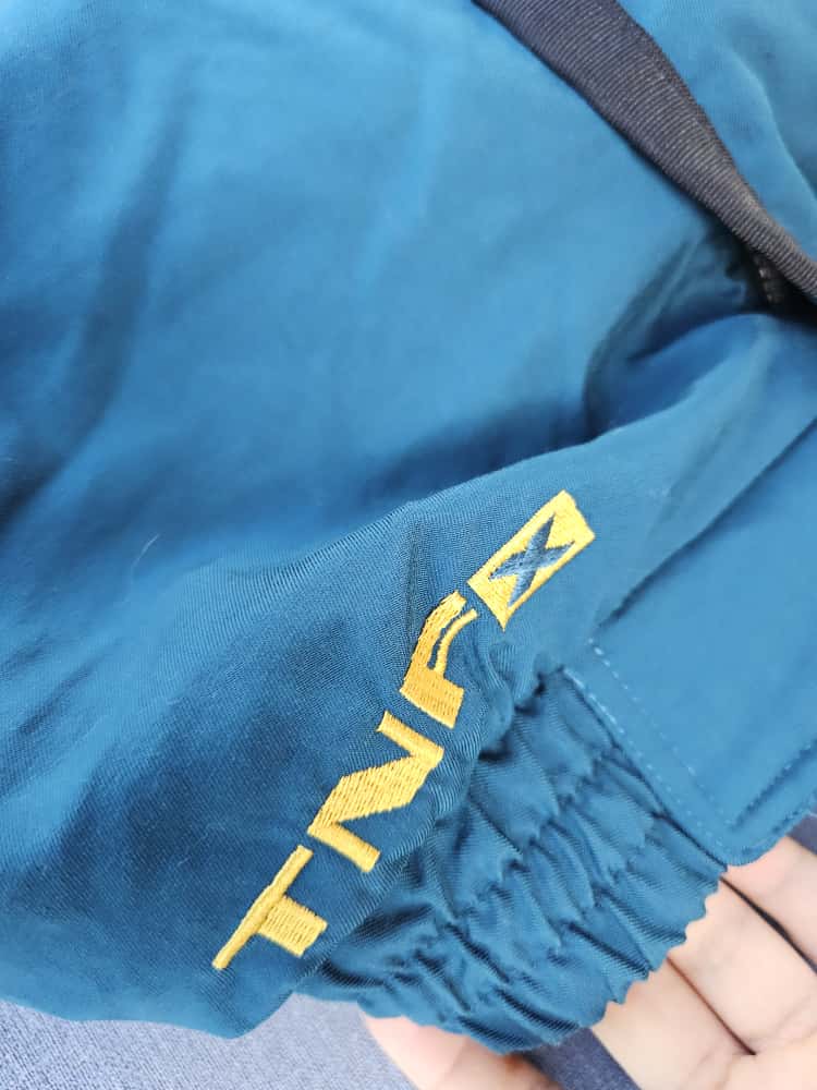 Vintage Unisex The North Face Gore-Tex Ski/Snowboarding Coat/Jacket - M/Medium