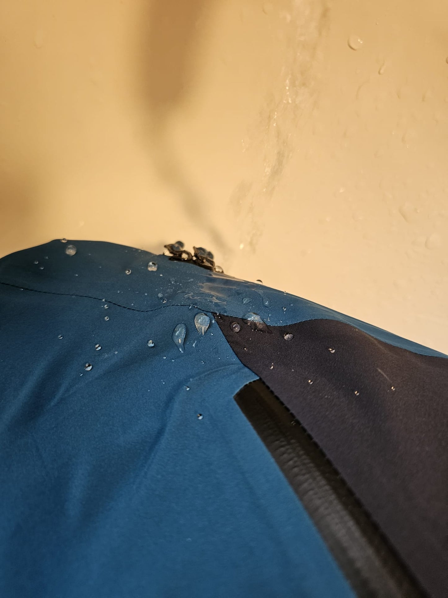 Mens Rab Sharp Edge Pertex Shield AP Full Zip Hooded Alpine Jacket/Coat - L/Large - Blue/Navy