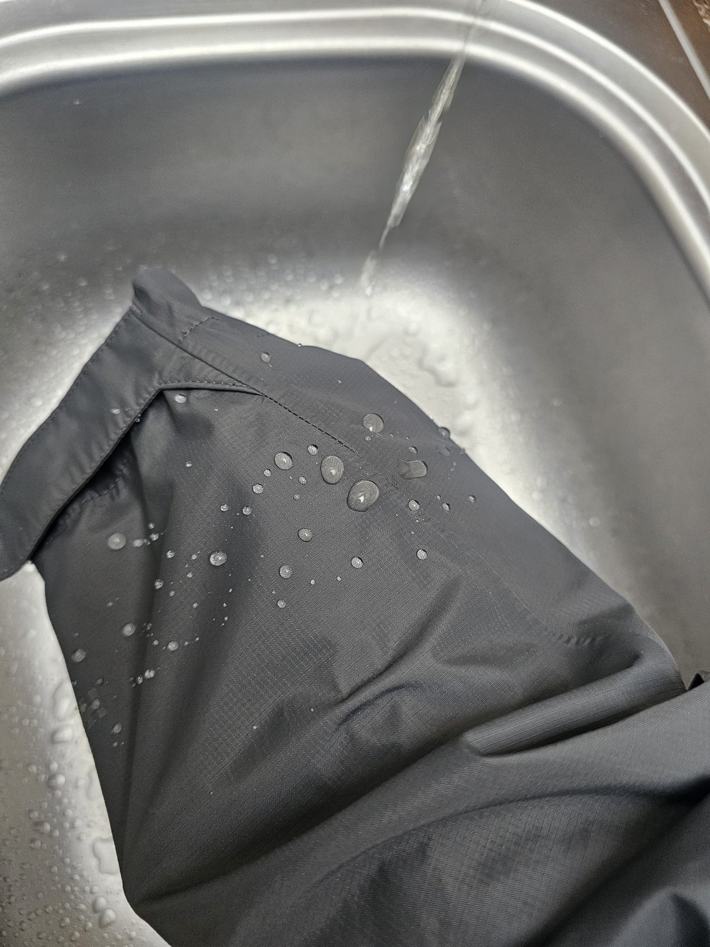 Patagonia Mens H2NO Torrent Shell 3L Taped Seams Full Zip Waterproof Hooded Hiking Jacket - L/Large