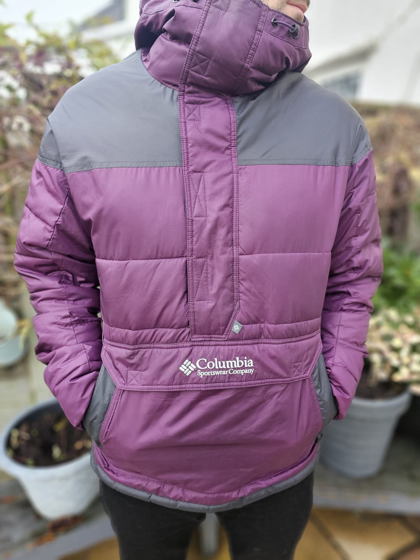 Awesome Columbia Lodge Pullover Cherry Puffer Jacket - M/Medium