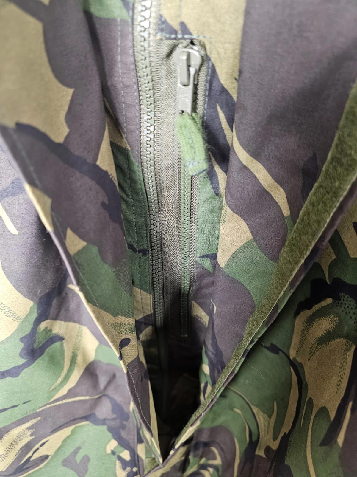 Army Issue DCTA Mens DPM Gore-Tex Full Zip Hooded Waterproof Jacket - L/XL