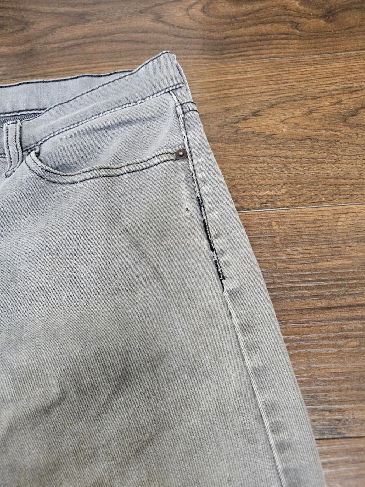Levi's Mens Grey Jeans 511 Slim Fit - W32/28L Denim Trousers Bottoms