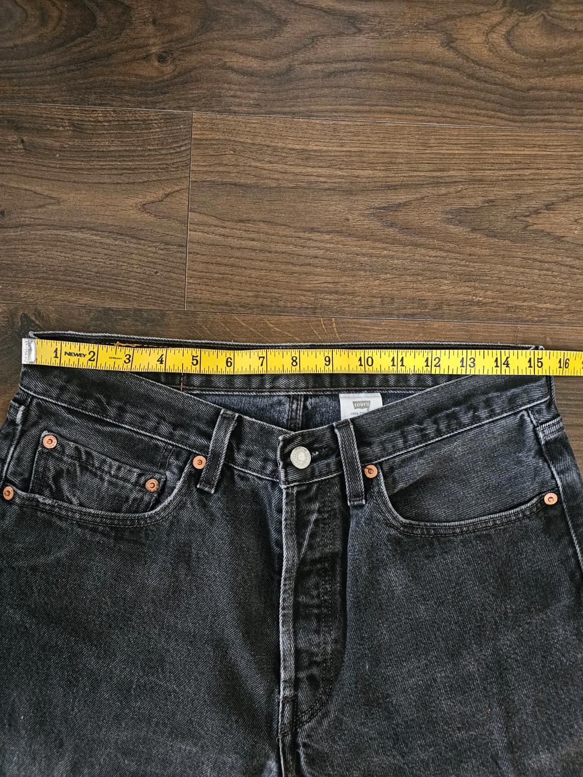 Levi's Mens Black Denim Jean Shorts/Jorts 501 Straight Fit - W30/10L