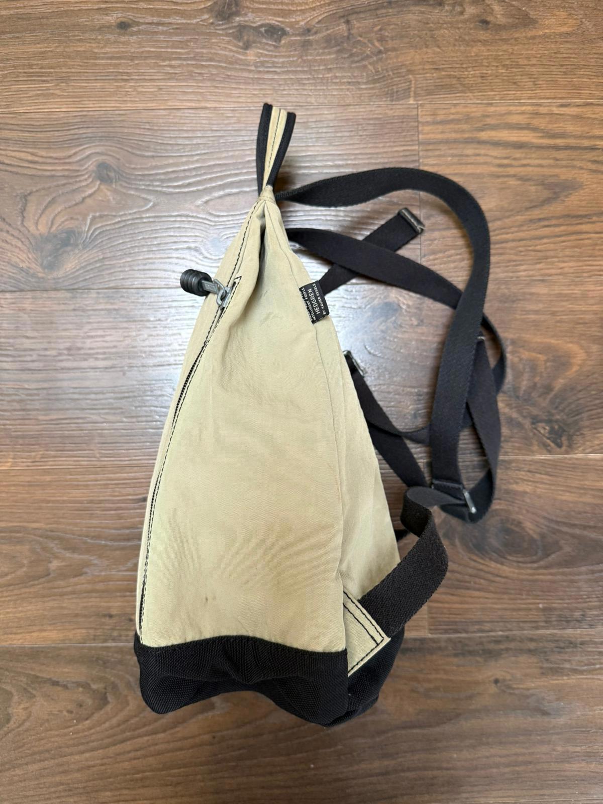 Hedgren Y2K 2000s Vintage Urban Mini Backpack/Rucksack - Unisex - Small