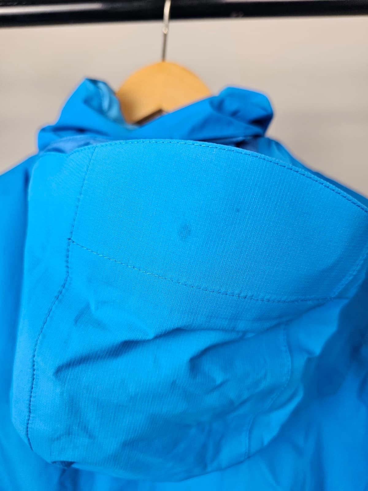 Berghaus Womens Gore-Tex Hooded Waterproof Hiking/Walking Jacket - UK 12 - Blue