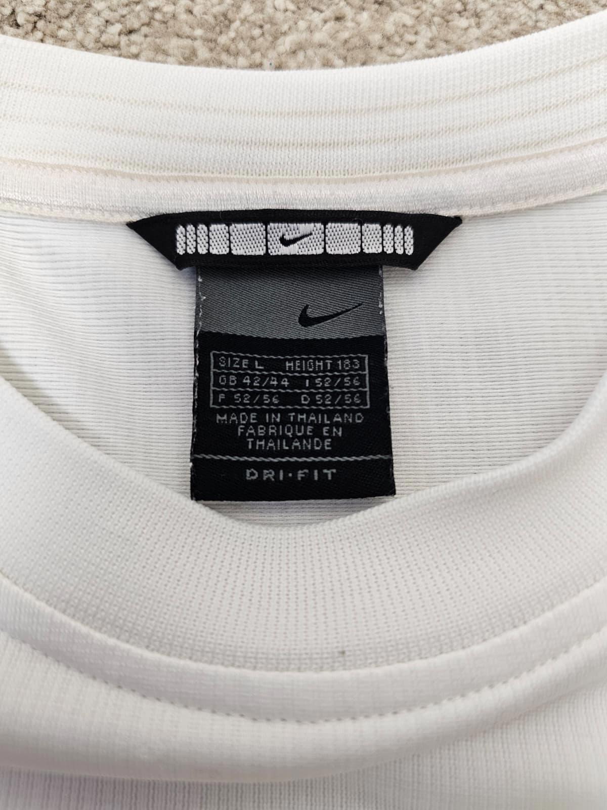 Nike Mens Y2K 2000's Silver Tag Activewear Dri-Fit T-Shirt - L/Large - White