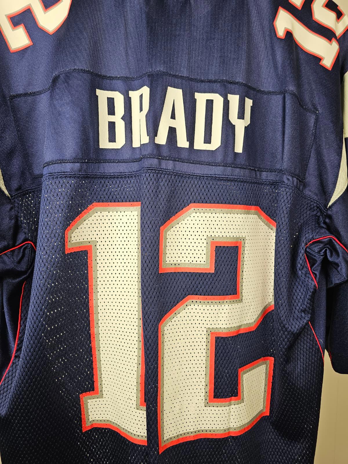 NFL Reebok USA New England Patriots - Tom Brady No. 12 Football Jersey -L/Large