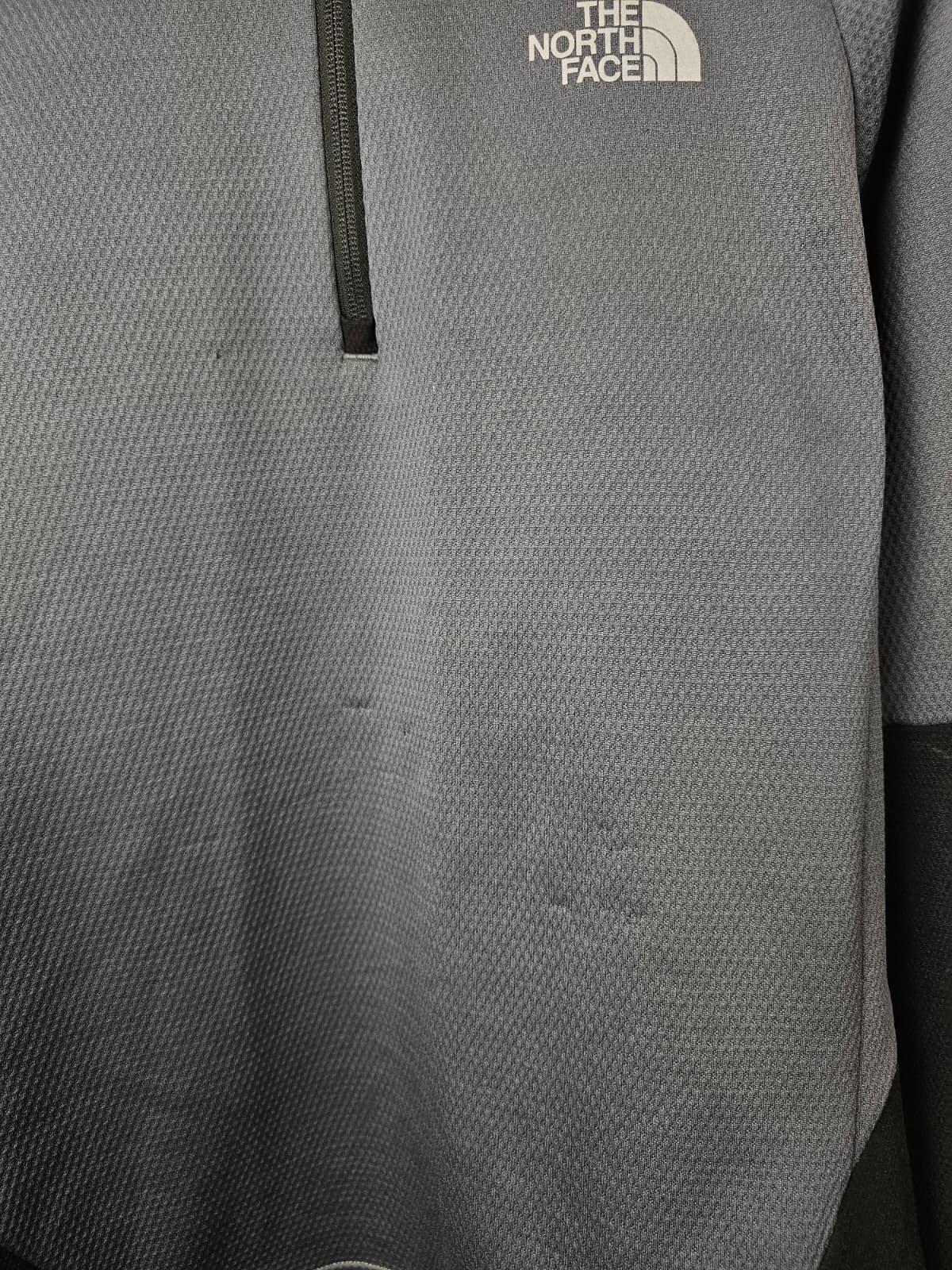 The North Face Mens Activewear Pullover 1/4 Zip Fleece Jumper - M/Medium - Grey