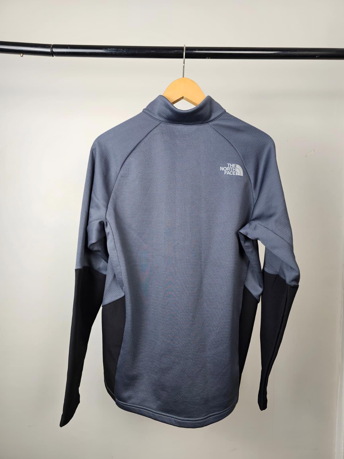 The North Face Mens Activewear Pullover 1/4 Zip Fleece Jumper - M/Medium - Grey