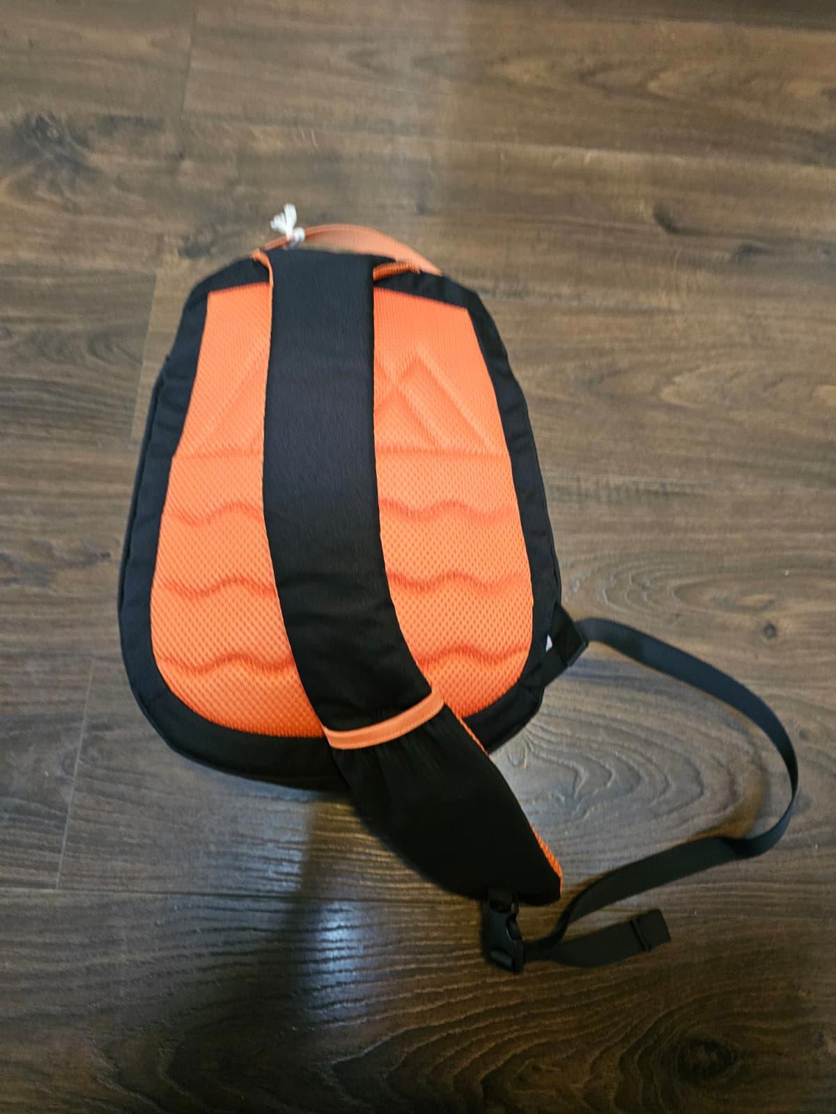 Passenger Boondocker Sling Single Shoulder Strap Cross Body Backpack - 8L