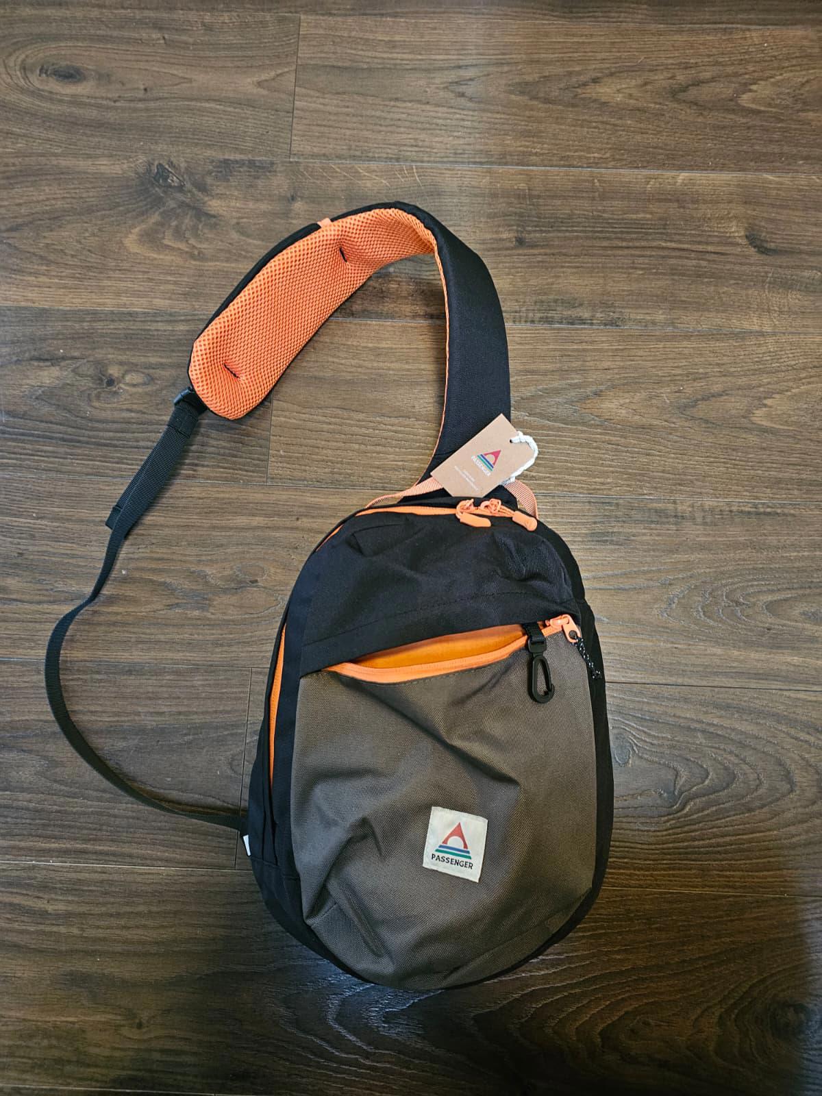 Passenger Boondocker Sling Single Shoulder Strap Cross Body Backpack - 8L