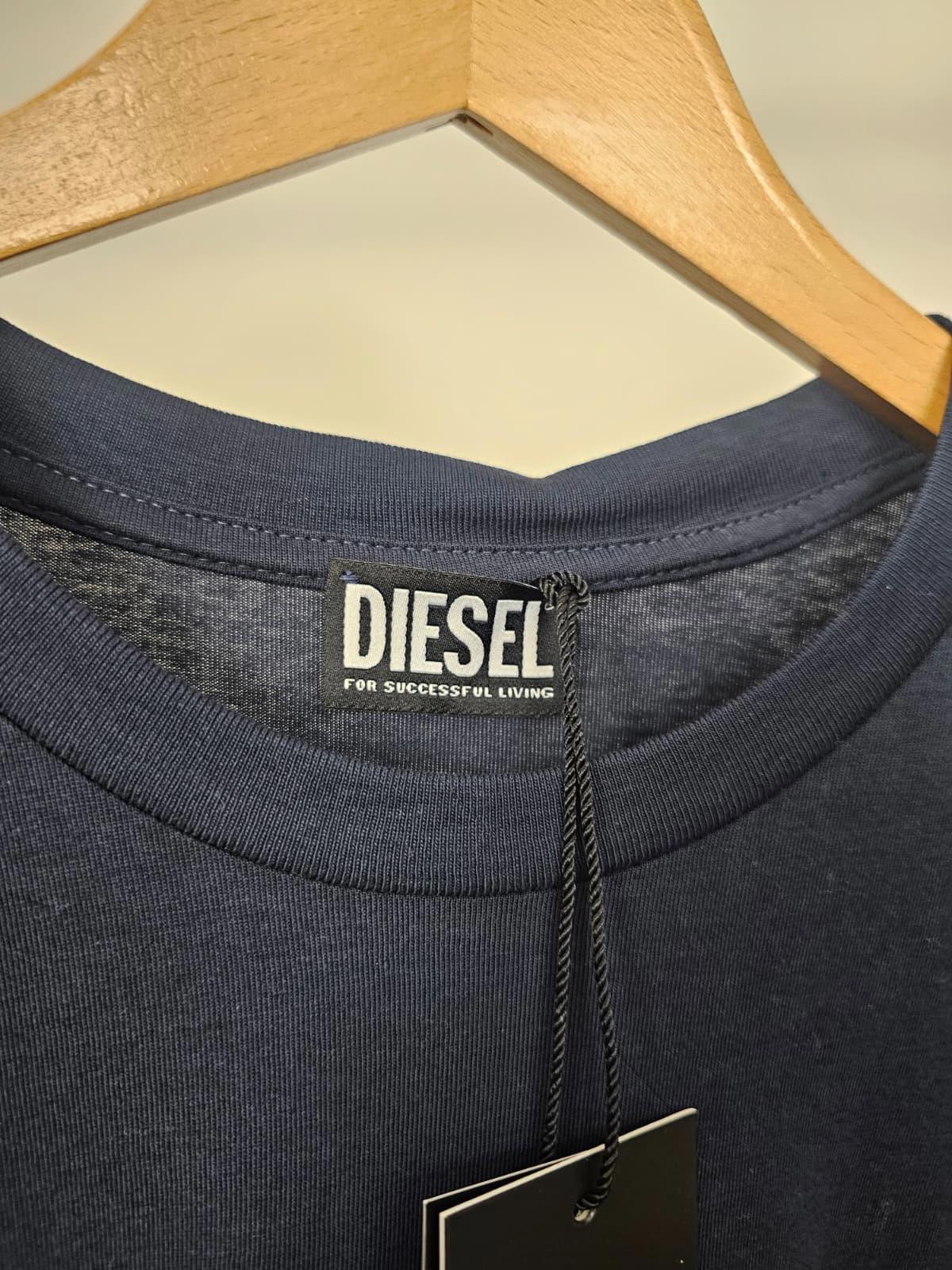 Diesel Denim Division Men's Short Sleeve Big Chest Print Top/T-Shirt - XL