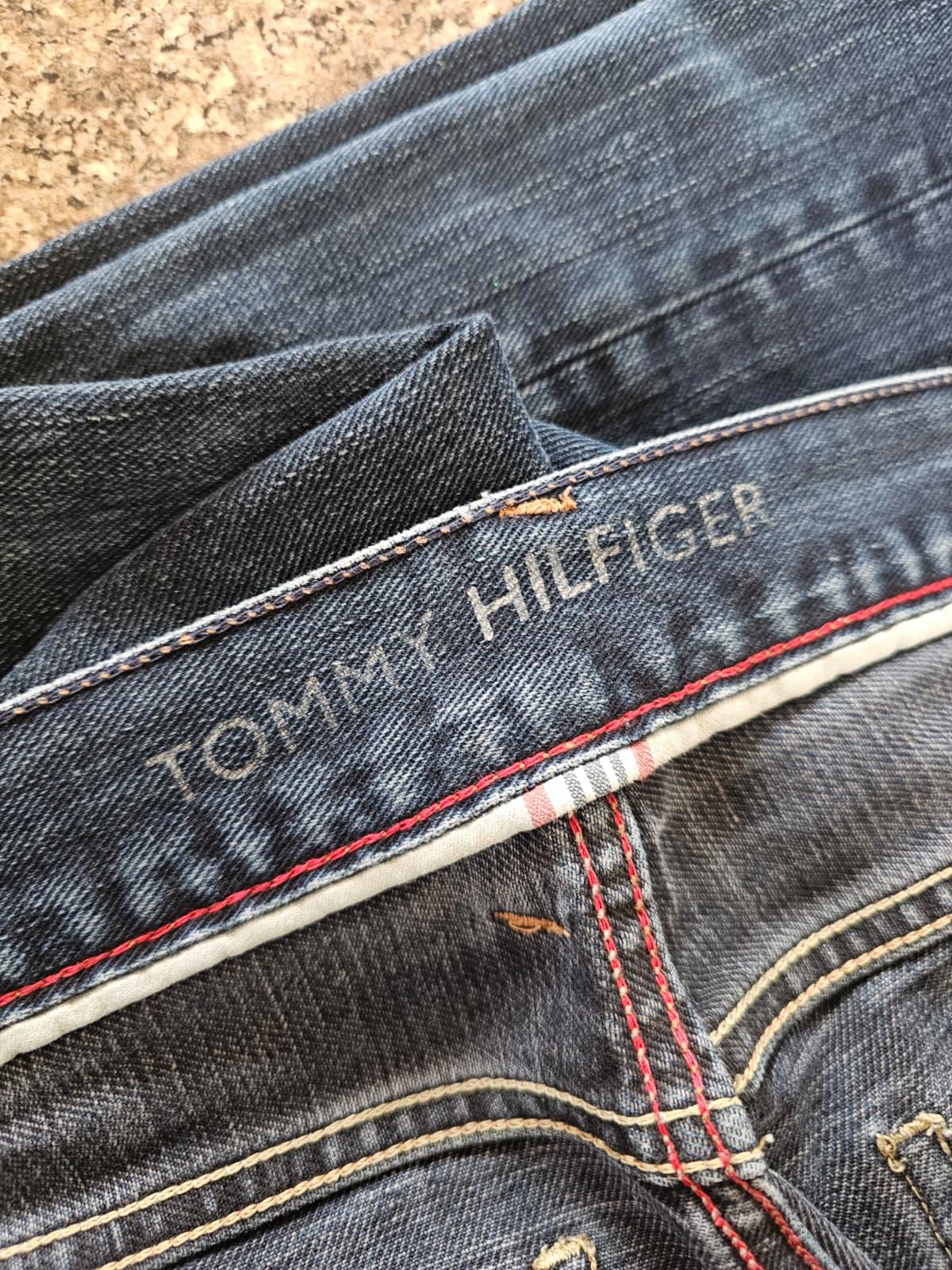 Tommy Hilfiger Mens Madison Regular Fit Blue Denim Jeans - W32/L30