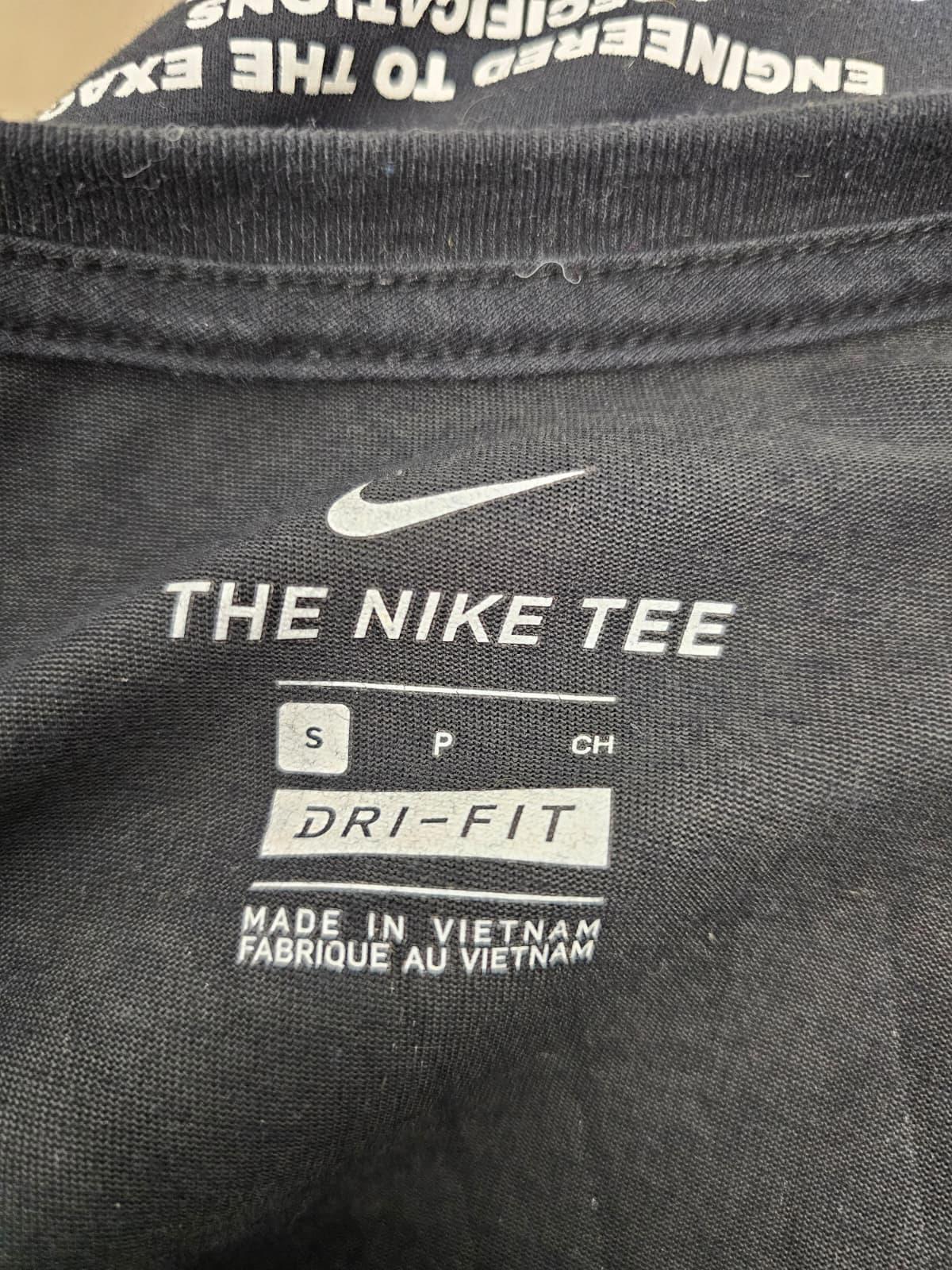 Nike Dri-Fit Mens Short Sleeve Multi Swoosh Top/T-Shirt - S/Small - Black