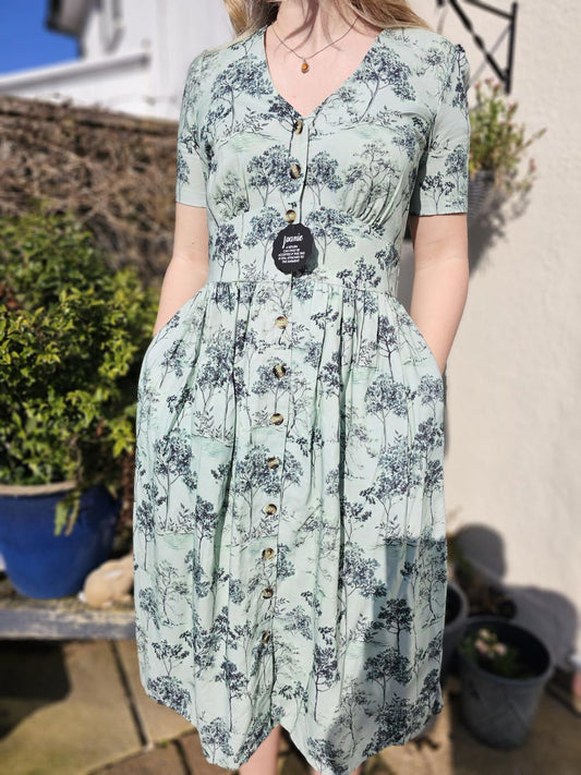Joanie Womens Button-Down Forestry Print Multi Season Casual Midi Dress - UK 8**