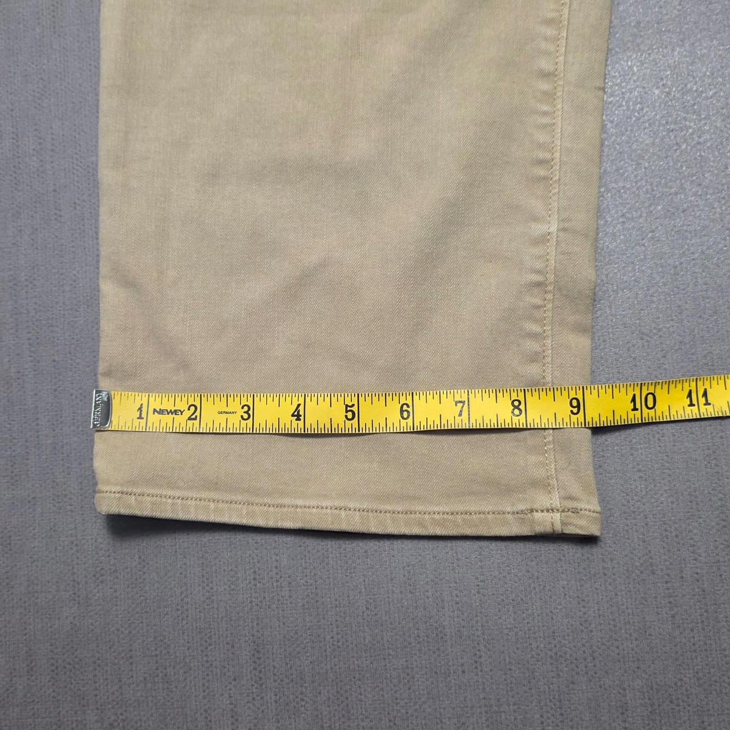 Lands End Womens Denim Jeans - UK 26  - W40 / L30 - Sand/Beige