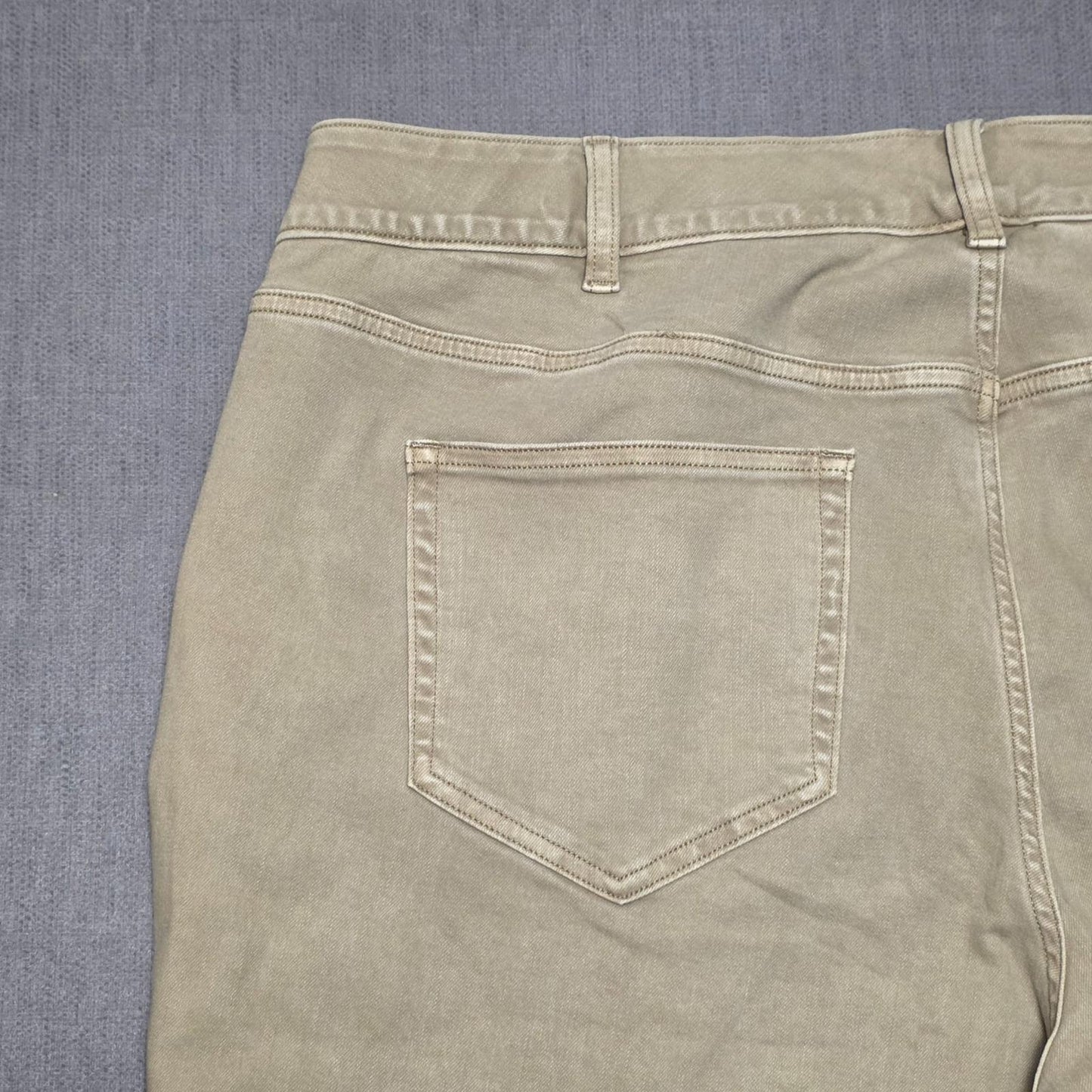 Lands End Womens Denim Jeans - UK 26  - W40 / L30 - Sand/Beige