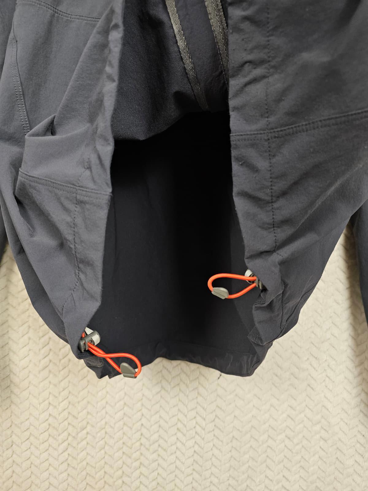 Rab Torque Mens Full Zip Hooded Technical Soft Shell Hiking Jacket - L/Large