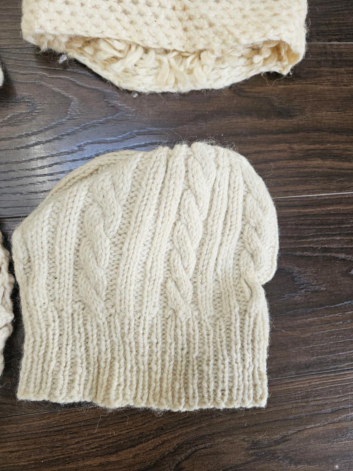 Collection of Vintage Hand Knit & Commercial Wool/Woolie Hats/Beanies - 10 Hats