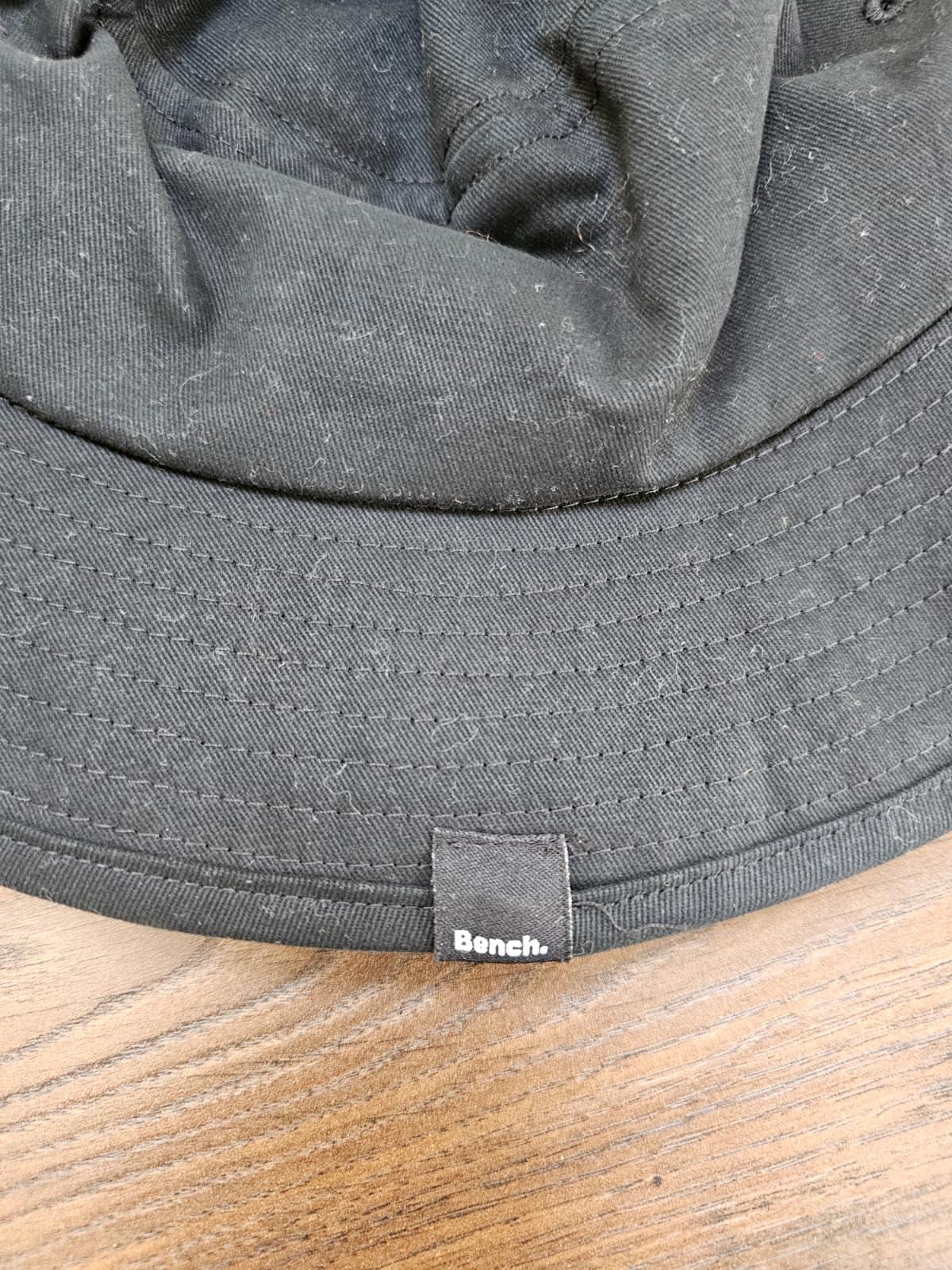 Bench Mens/Womens/Unisex Embroidered Summer Holiday Festival Bucket Hat-One Size